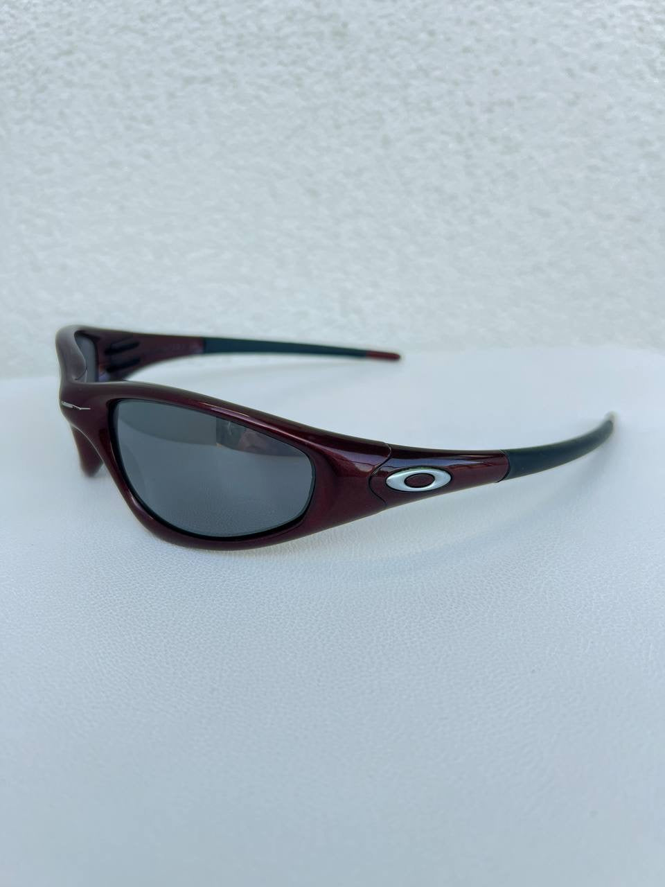1999 Vintage Oakley Straight Jacket Redline / Black Iridium Sunglasses