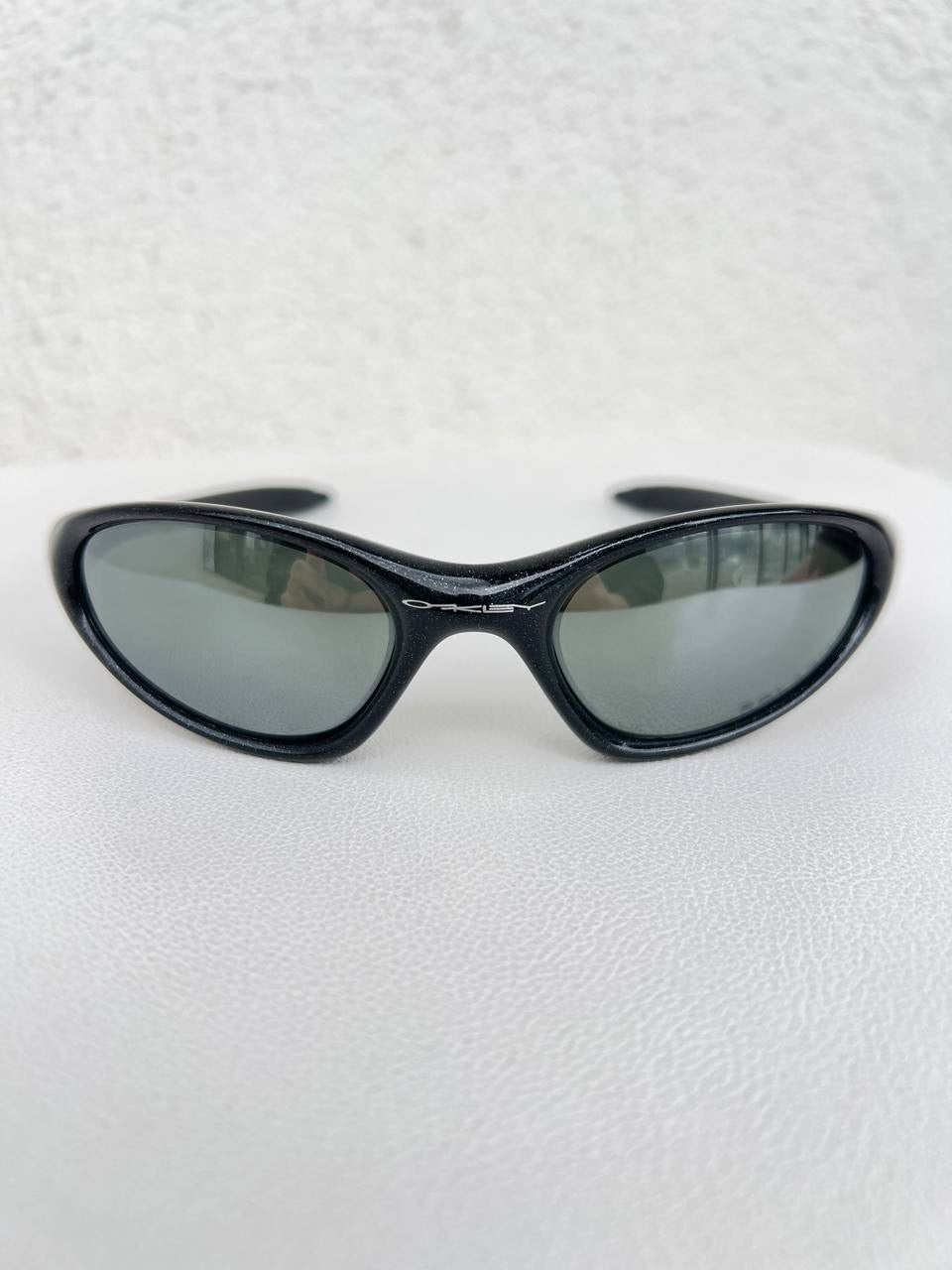 1998 Vintage Oakley Minute Gen 2 Metallic Black / Black Iridium Polarized Sunglasses