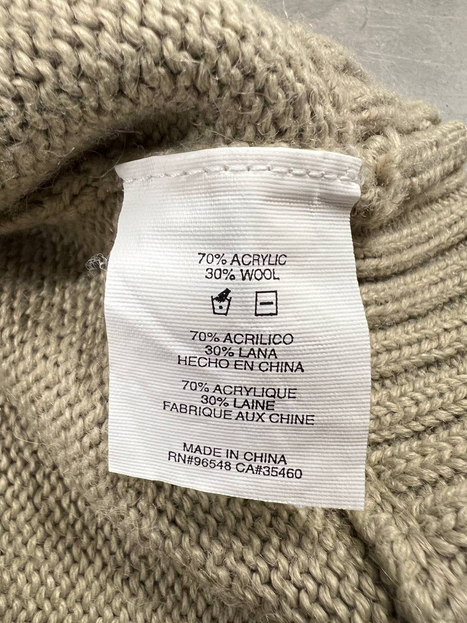 2005 Vintage Oakley Sweater