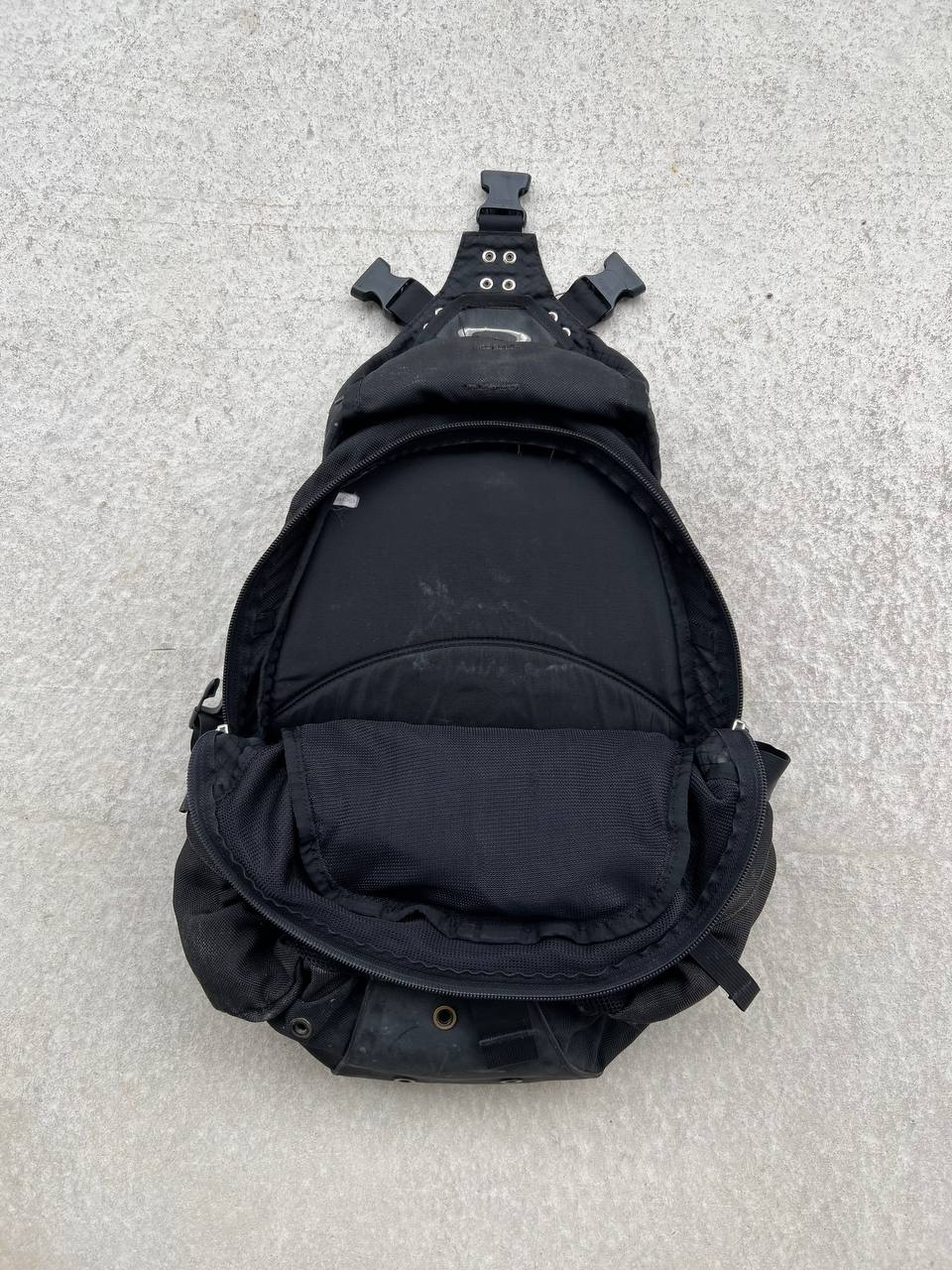 90s Vintage Oakley Icon 1.0 Backpack