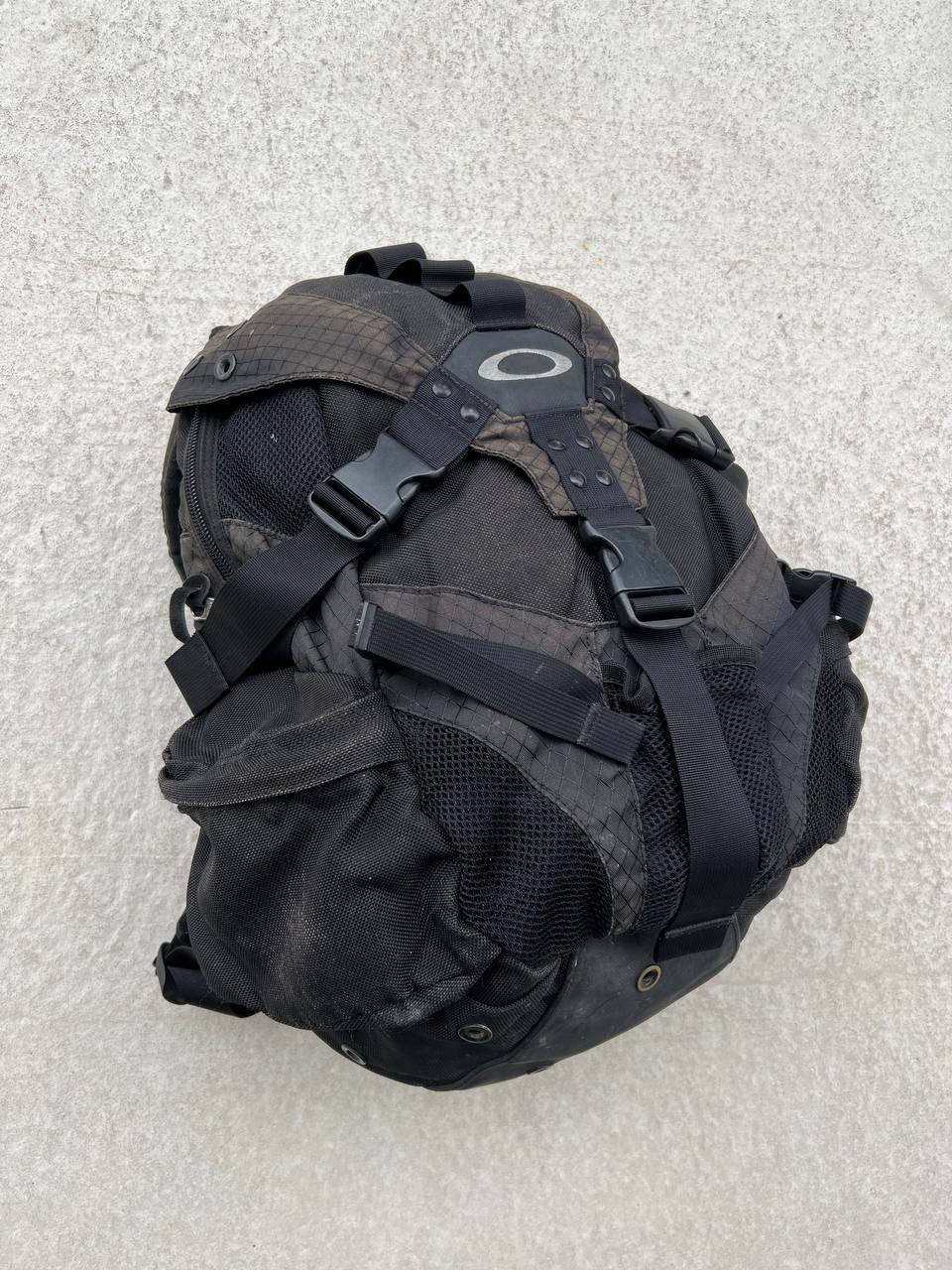90s Vintage Oakley Icon 1.0 Backpack