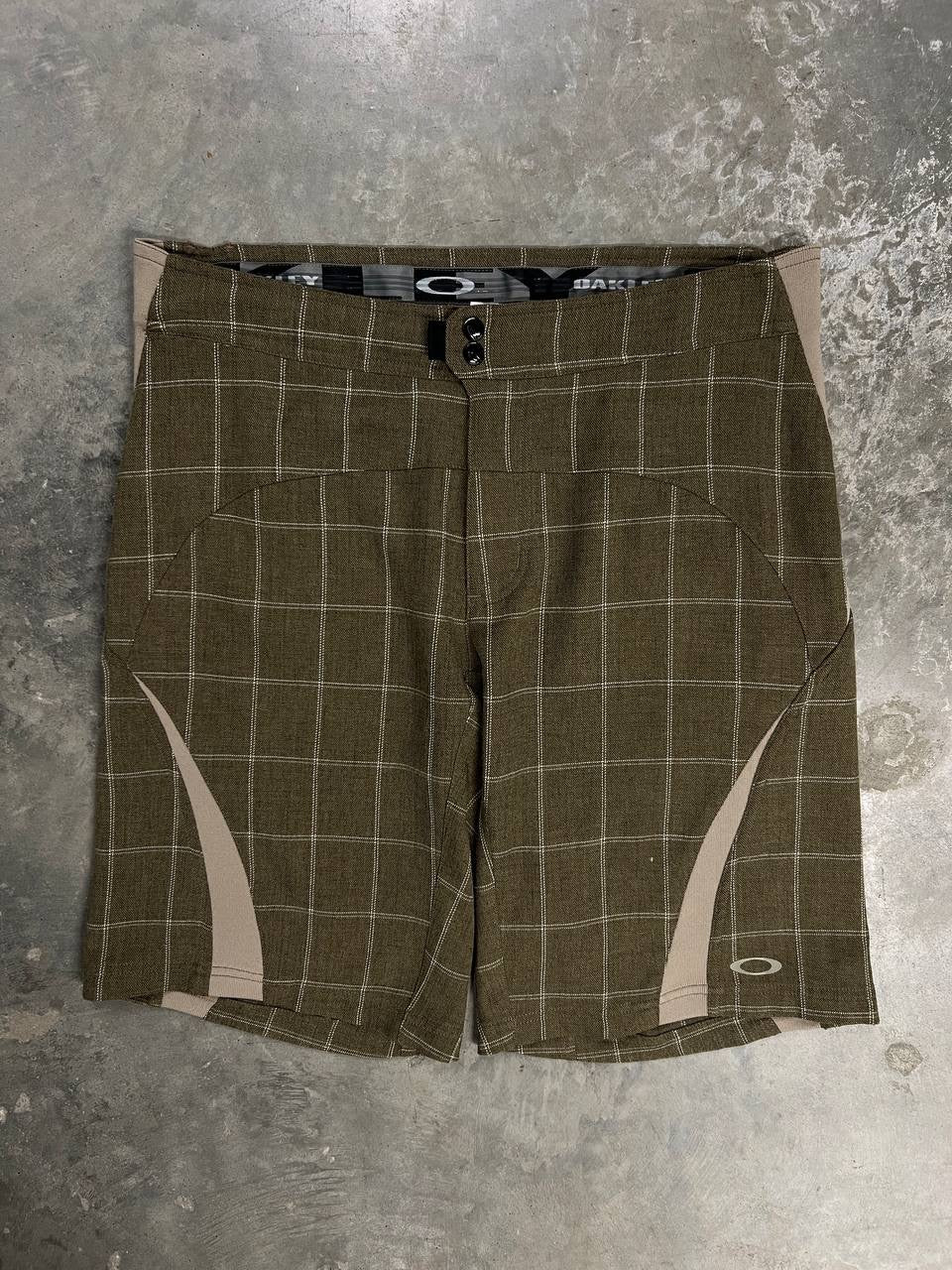00s Vintage Oakley Sample Paneled Tech Shorts