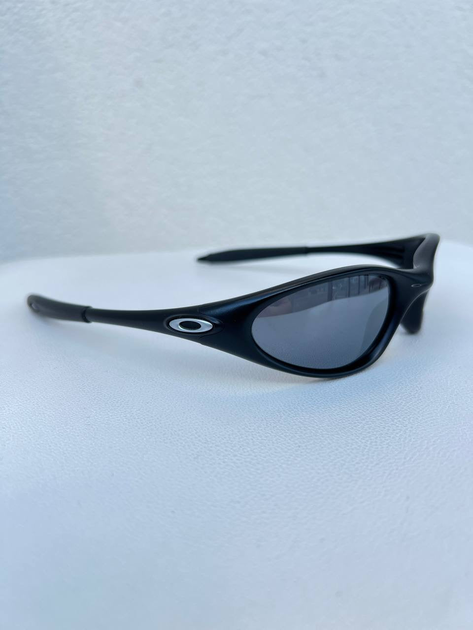 00s Vintage Oakley Minute Black Sunglasses