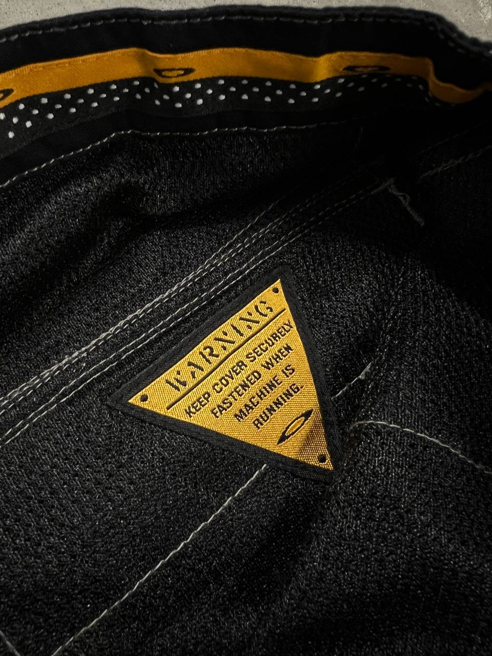 90s Vintage Oakley Software Cargo Pants
