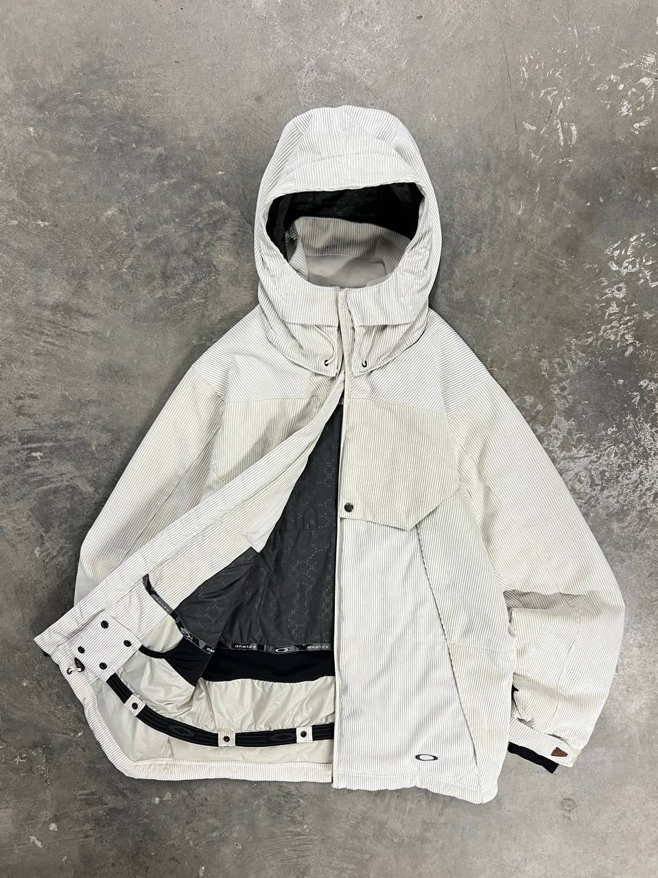 2008 Oakley Corduroy Jacket