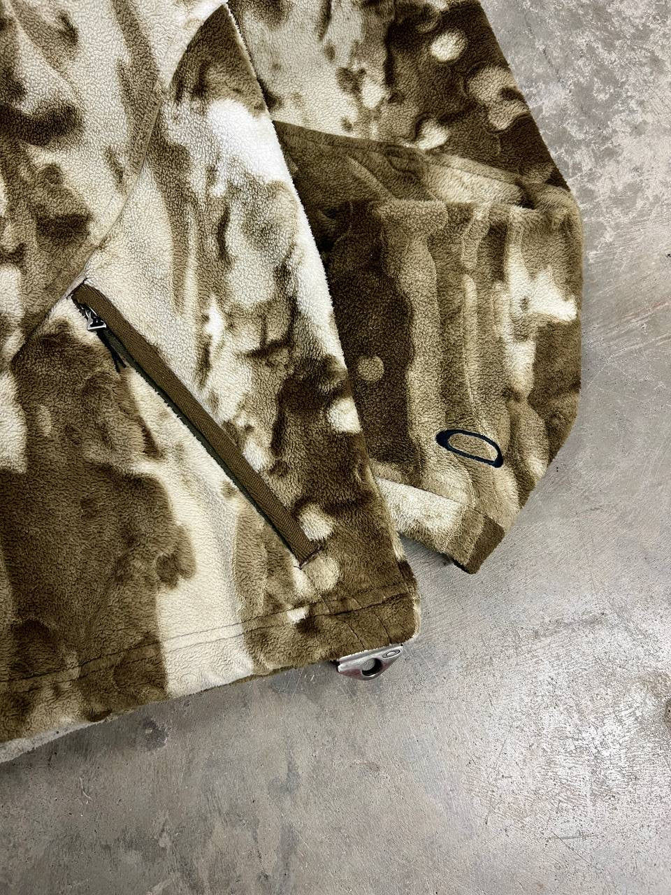 2008 Oakley Camo Fleece Jacket