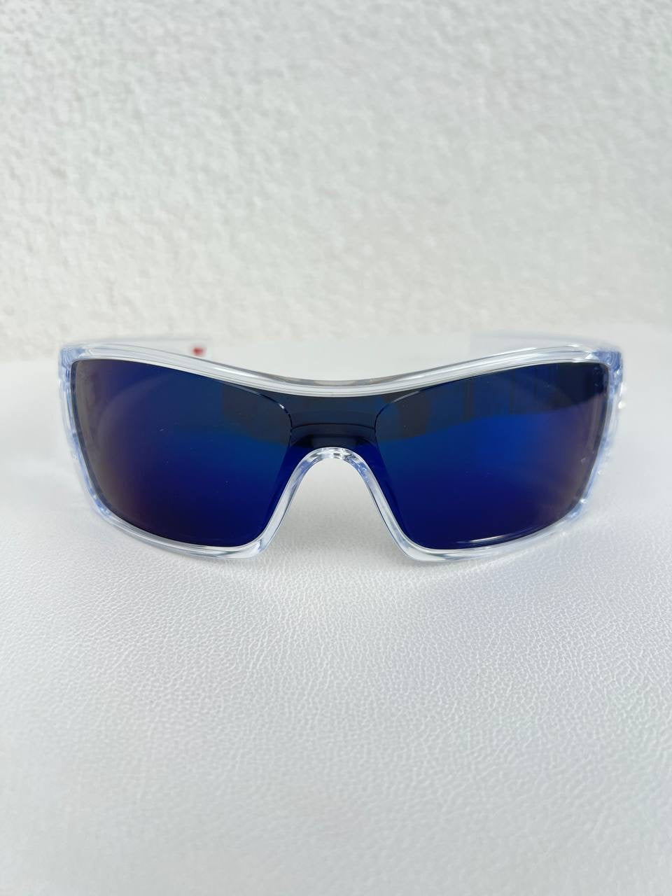 Oakley Batwolf Clear / Ice Iridium Sunglasses