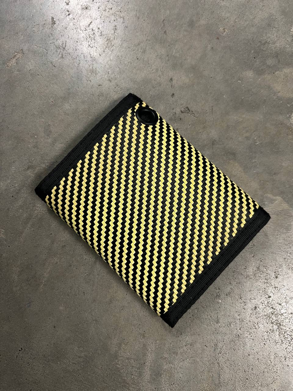 00s Vintage Oakley Kevlar Wallet