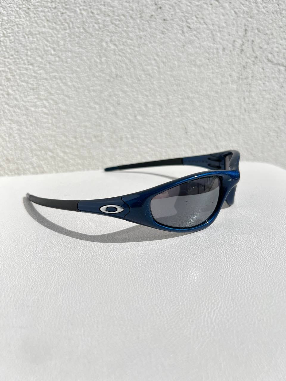 1999 Vintage Oakley Straight Jacket Blue Black Iridium Sunglasses