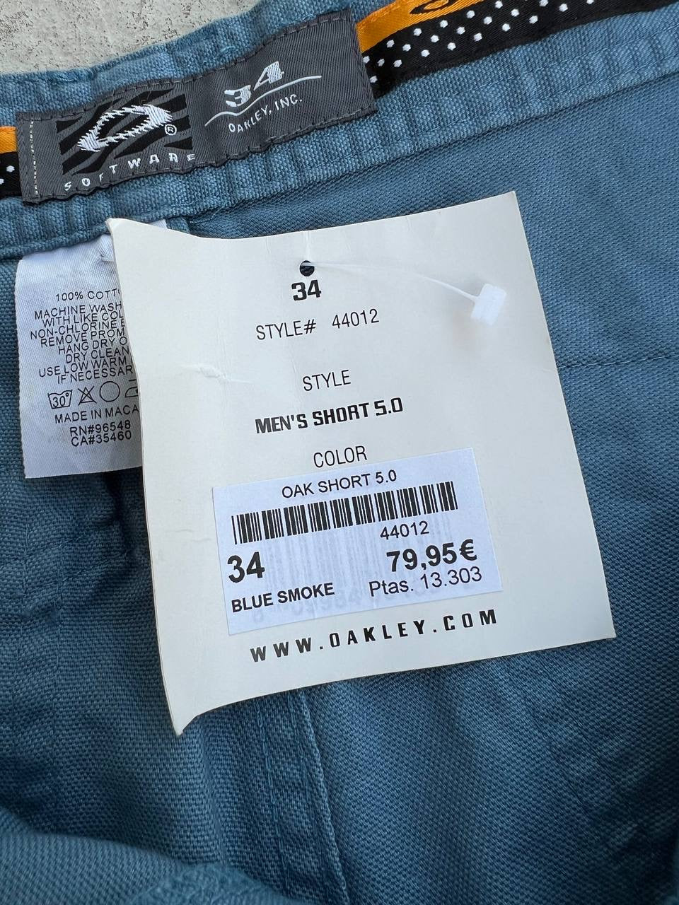90s Vintage Oakley Software Cargo Shorts 5.0