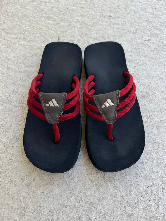 2000s Vintage Adidas Flip Flops