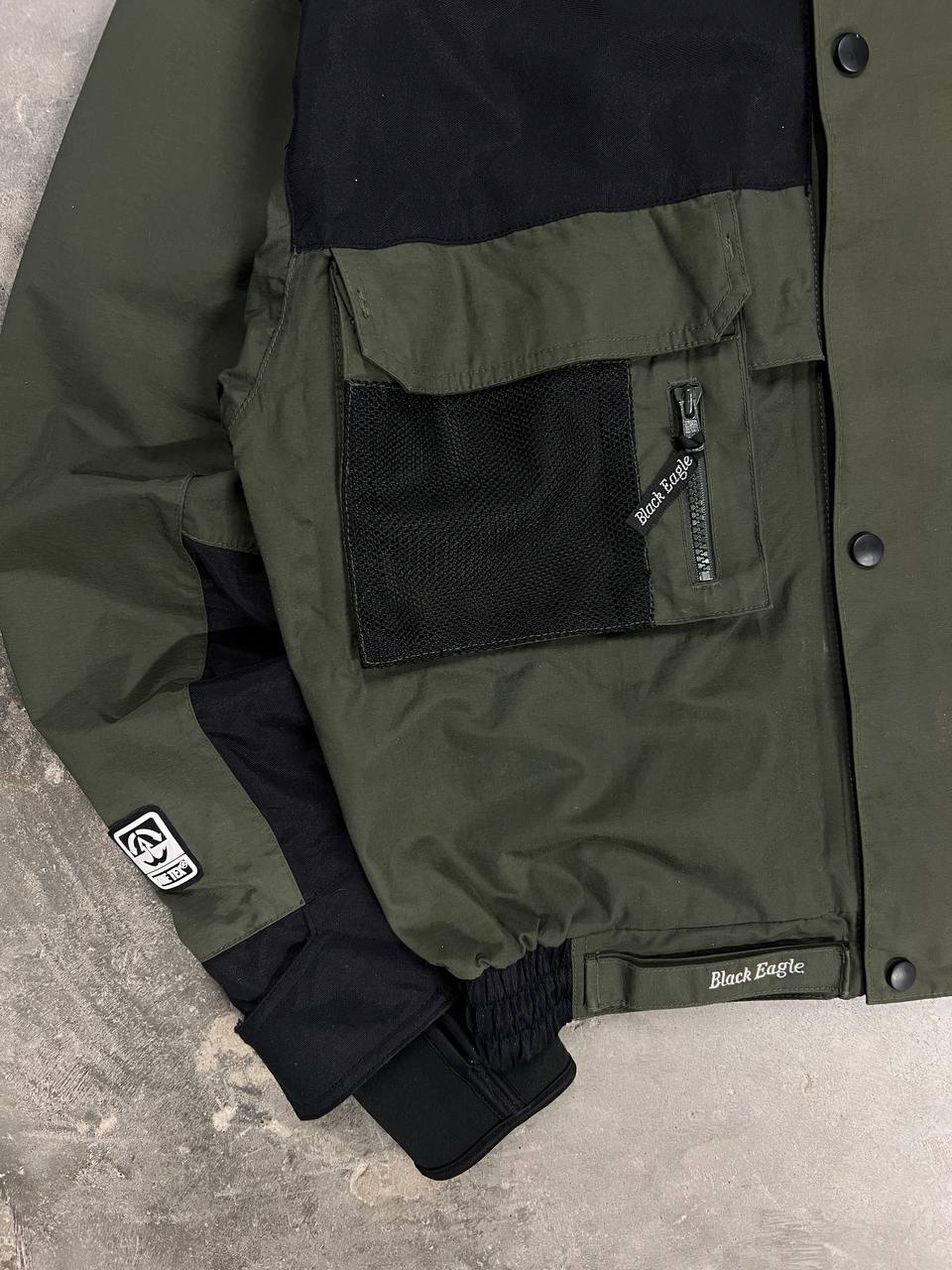 00s Vintage Black Eagle Wading Jacket