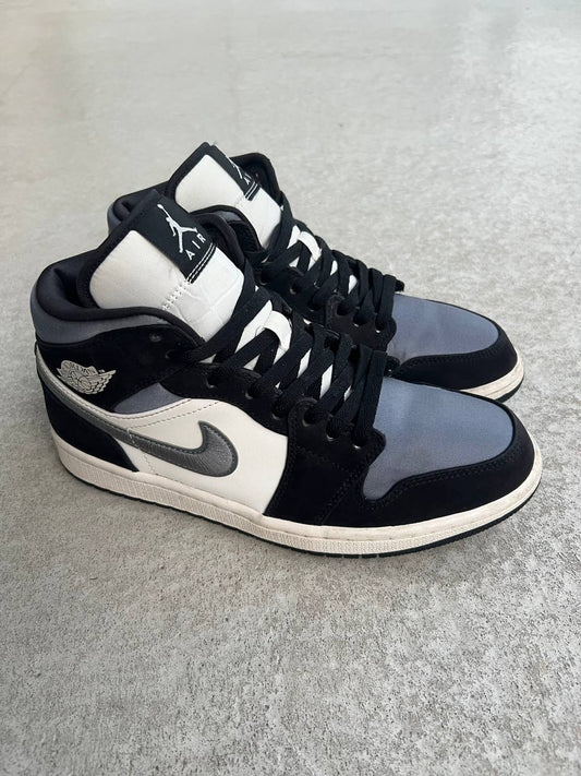 2019 Jordan 1 Mid Satin Grey