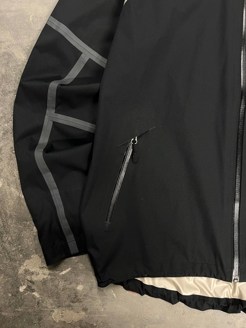 Nike Membrane Taped Seams Jacket