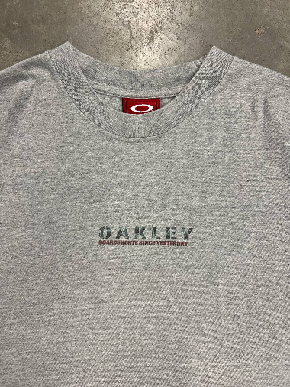 00s Vintage Oakley Board T-Shirt
