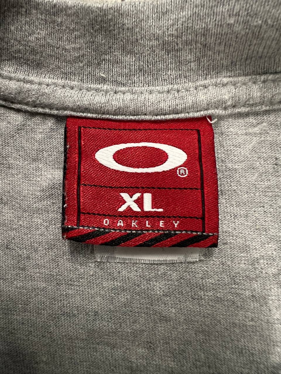 00s Vintage Oakley Board T-Shirt