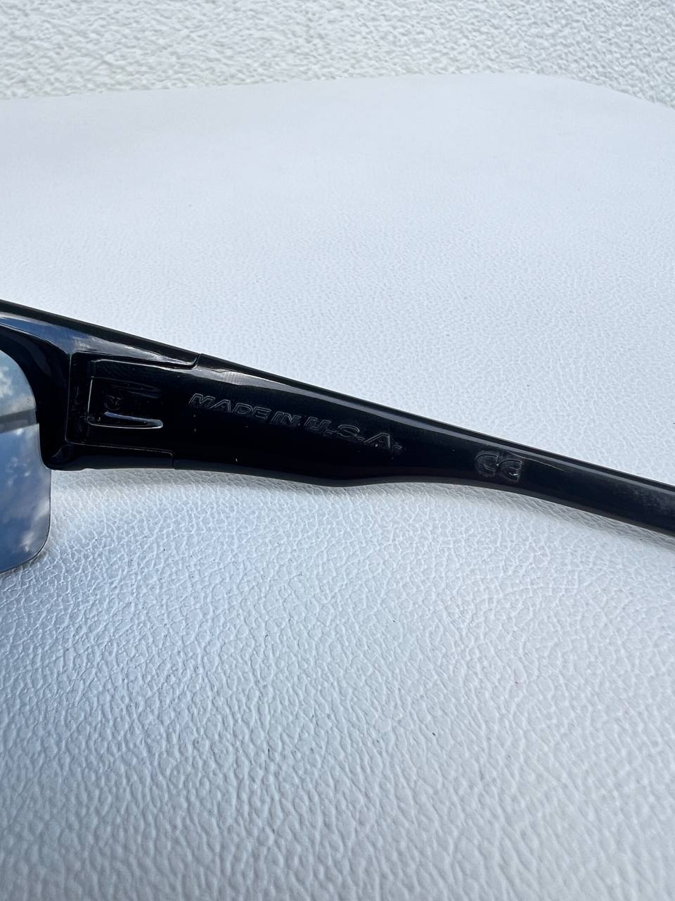 Oakley Bottlecap Polished Black Polarized Sugnlasses