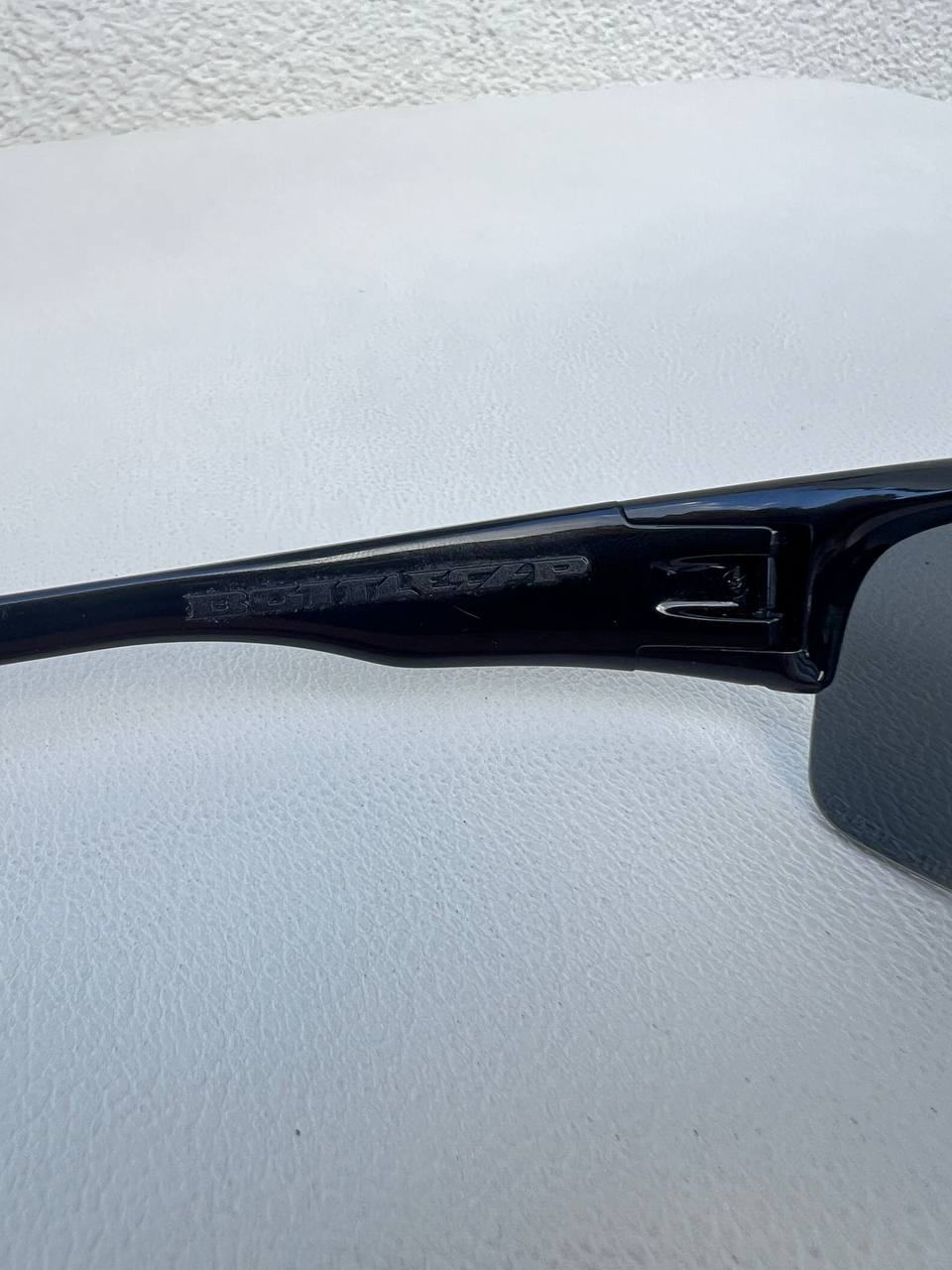 Oakley Bottlecap Polished Black Polarized Sugnlasses
