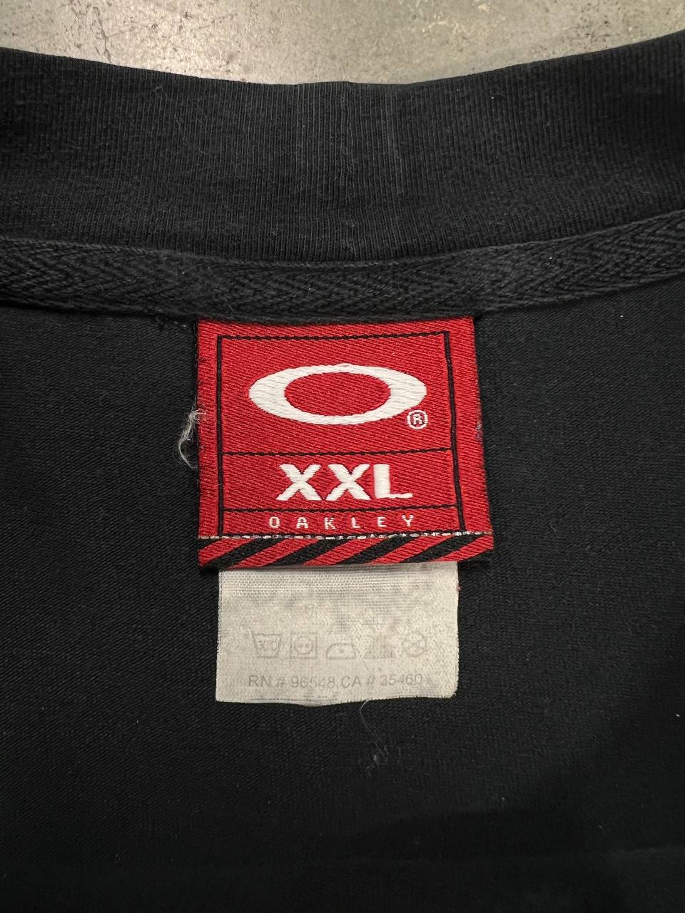 00s Vintage Oakley Icon T-Shirt