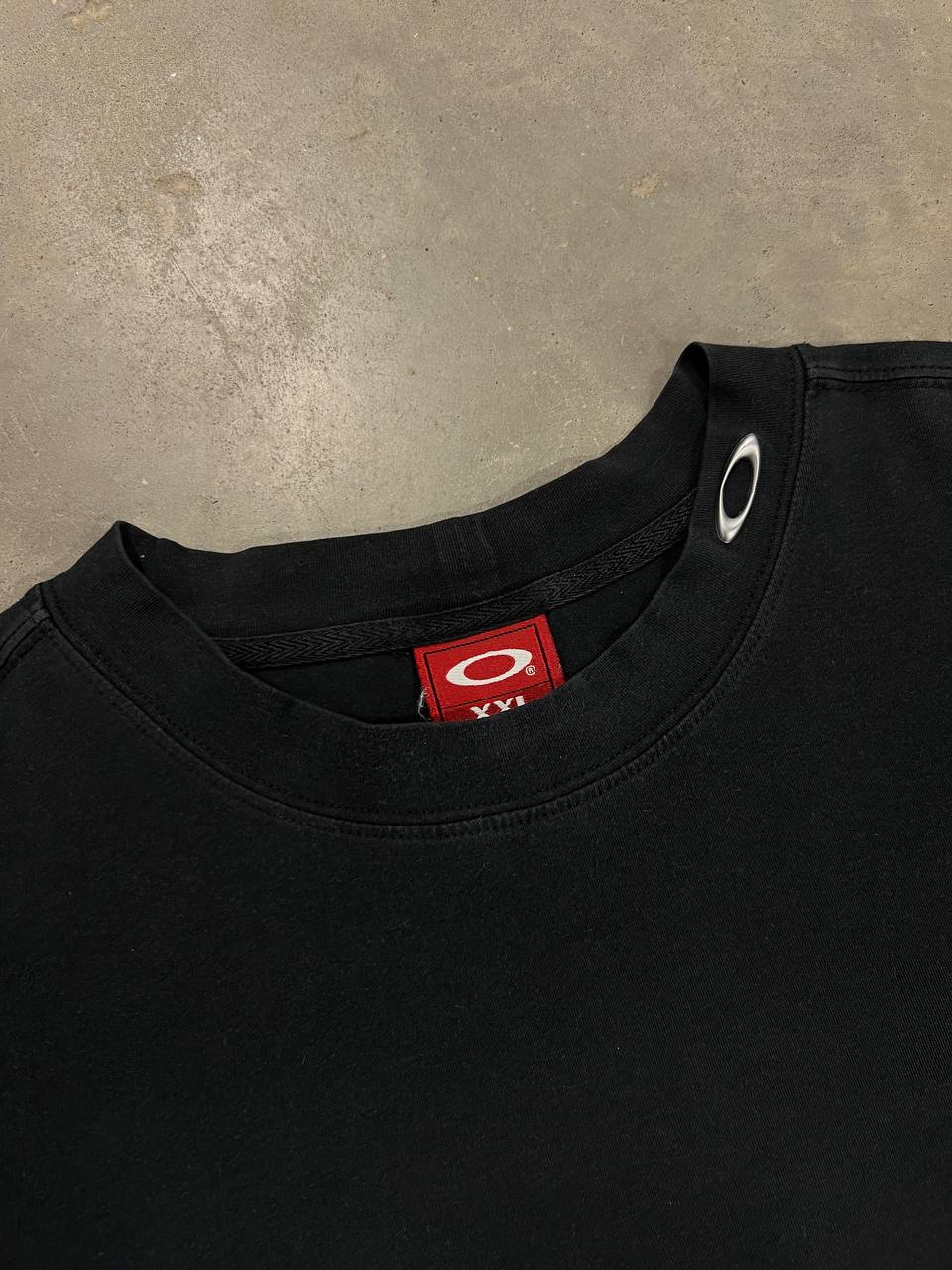 00s Vintage Oakley Icon T-Shirt