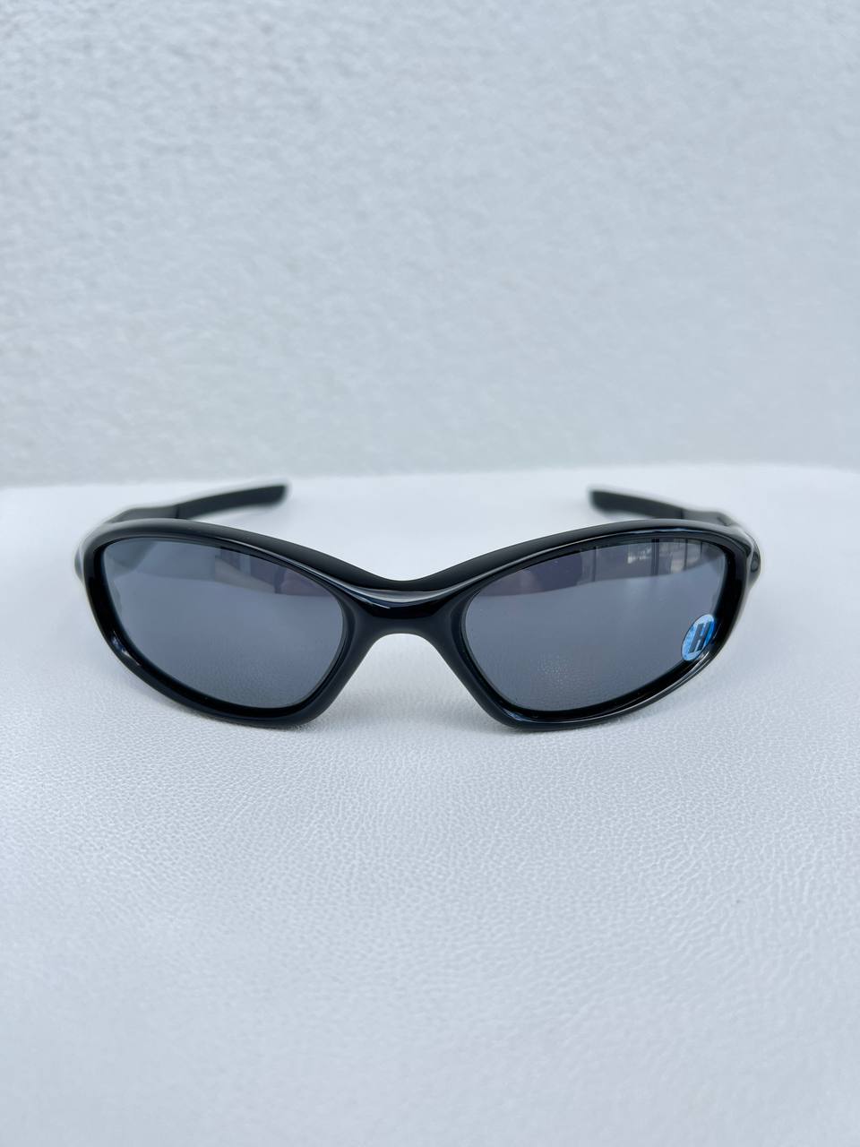 2007 Oakley Minute 2.0 Polished Black / Black Iridium Sunglasses