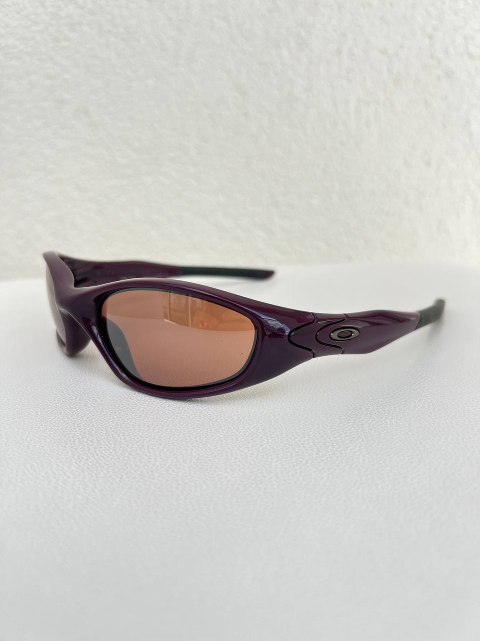 2008 Oakley Minute 2.0 Damson / VR28 Black Iridium Sunglasses