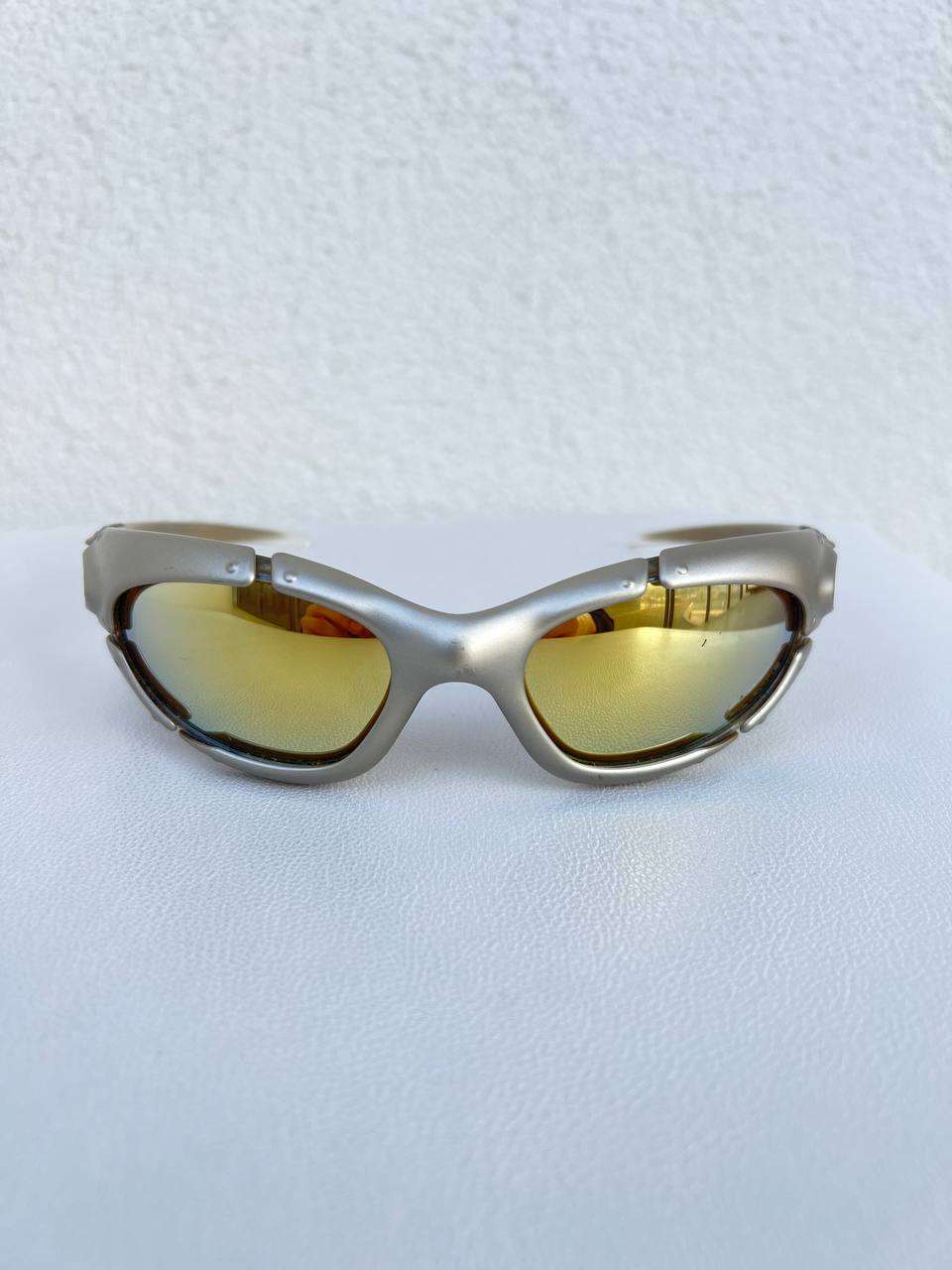 2003 Vintage Oakley Plate Platinum / 24K Gold Iridium Sunglasses