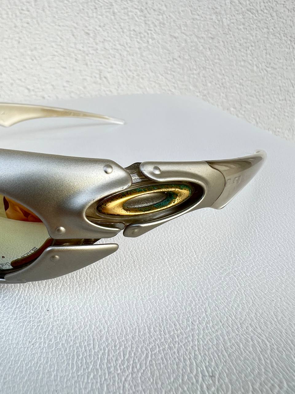 2003 Vintage Oakley Plate Platinum / 24K Gold Iridium Sunglasses