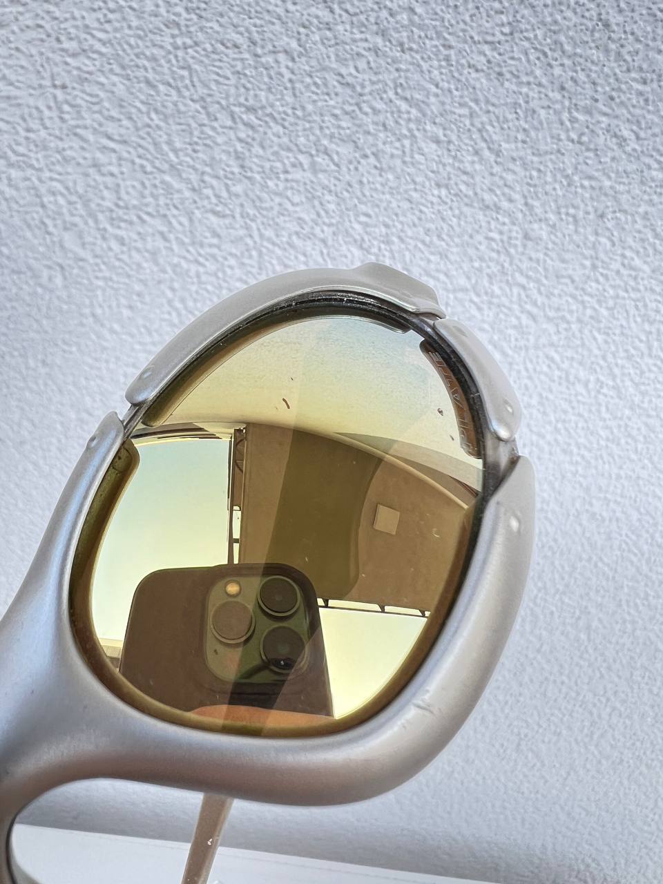 2003 Vintage Oakley Plate Platinum / 24K Gold Iridium Sunglasses