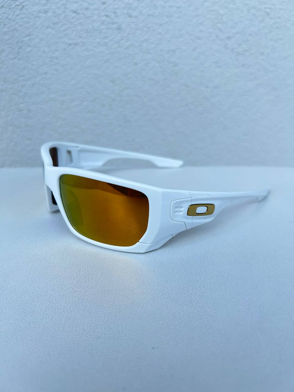 2010 Oakley x Shaun White Style Swith 24K Gold Iridium / Grey Polarised Sunglasses