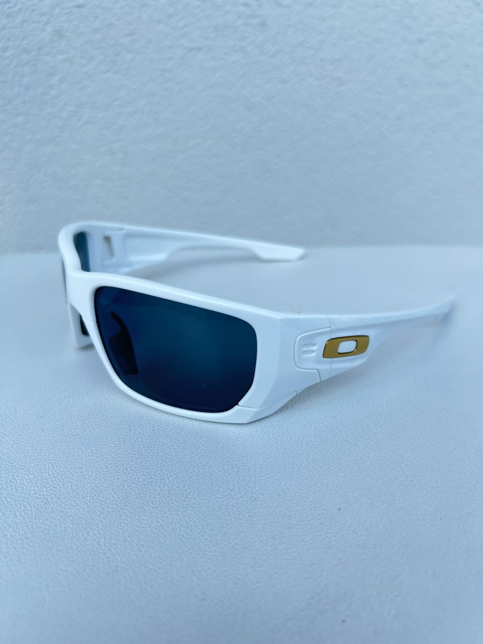 2010 Oakley x Shaun White Style Swith 24K Gold Iridium / Grey Polarised Sunglasses