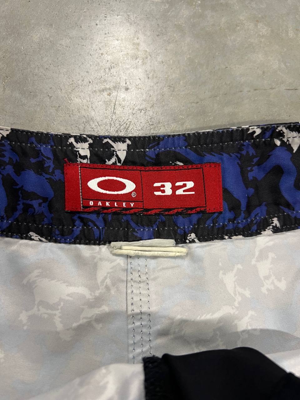 00s Vintage Oakley Skull Shorts