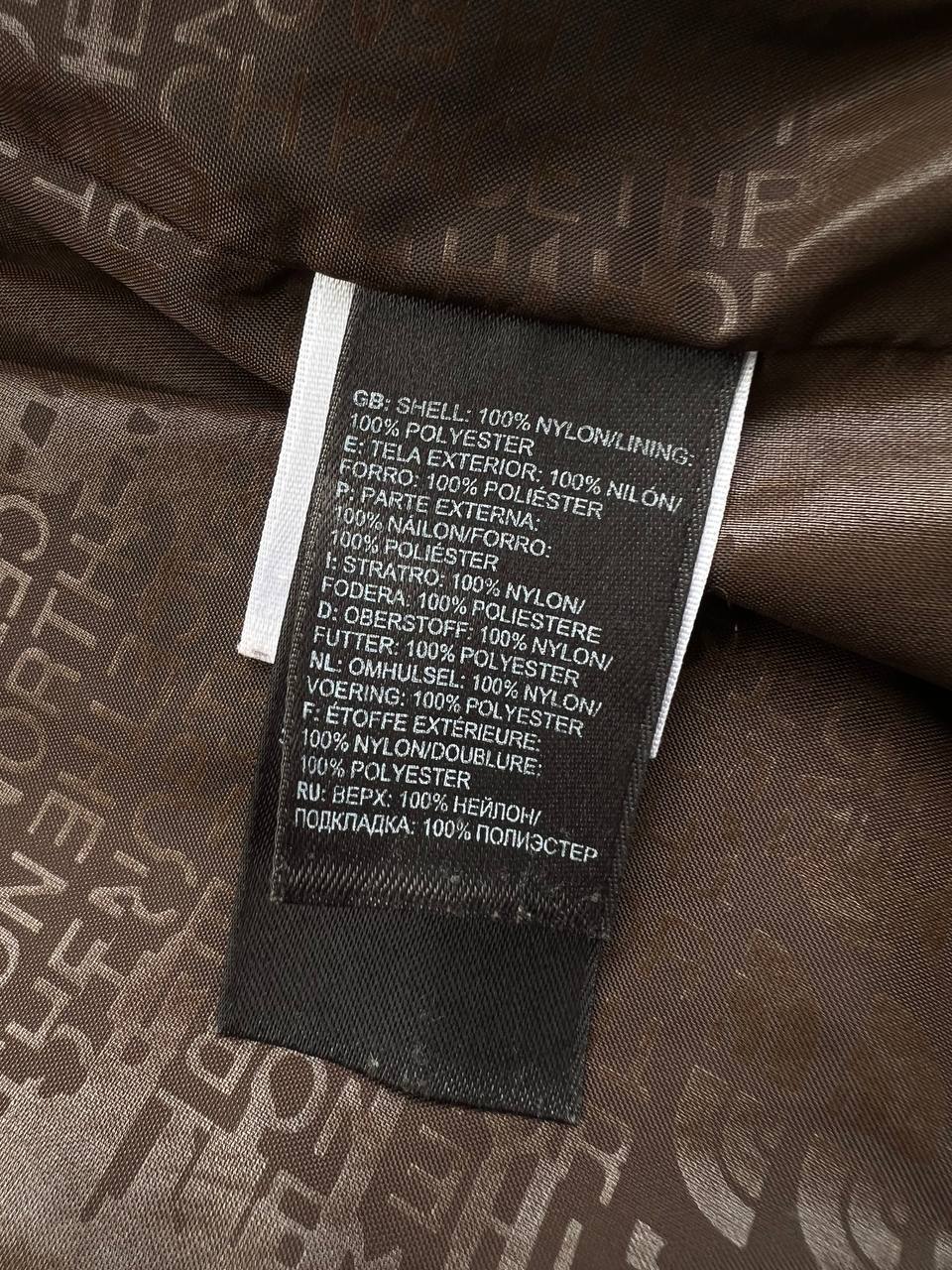 2011 The North Face HyVent Jacket
