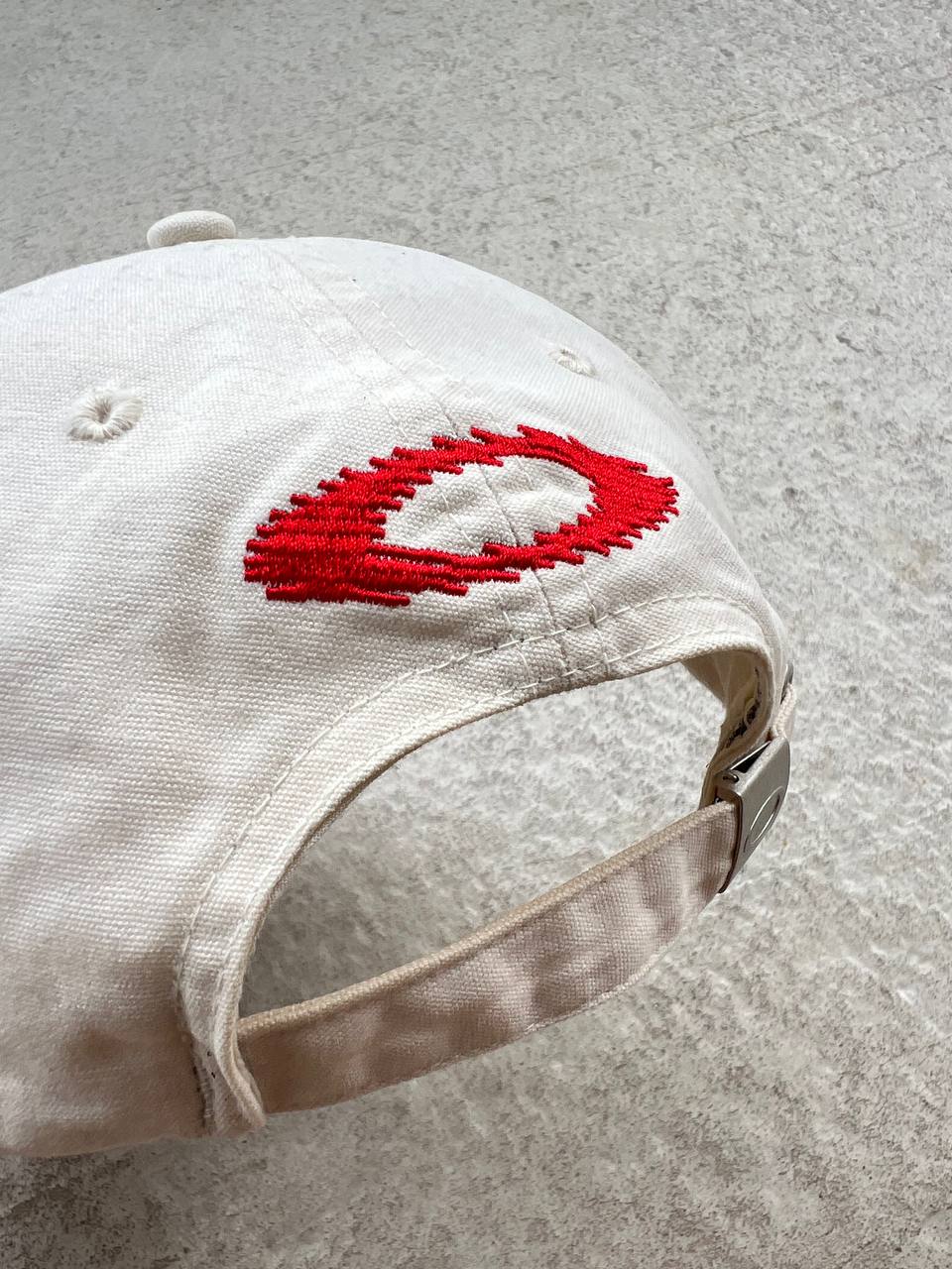 00s Vintage Oakley Hat