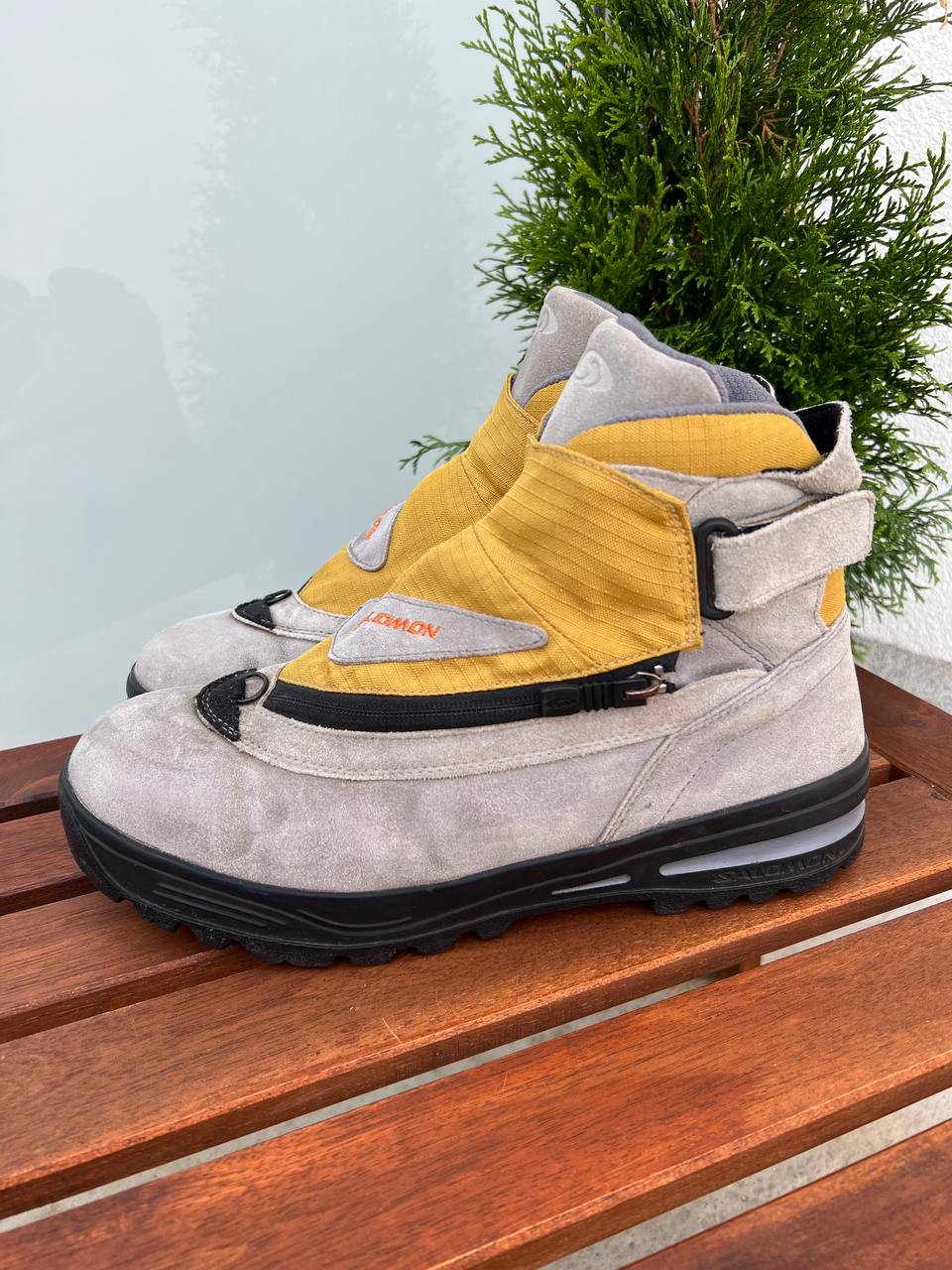 2006 Vintage Salomon Adventure 7 Hiking Boots