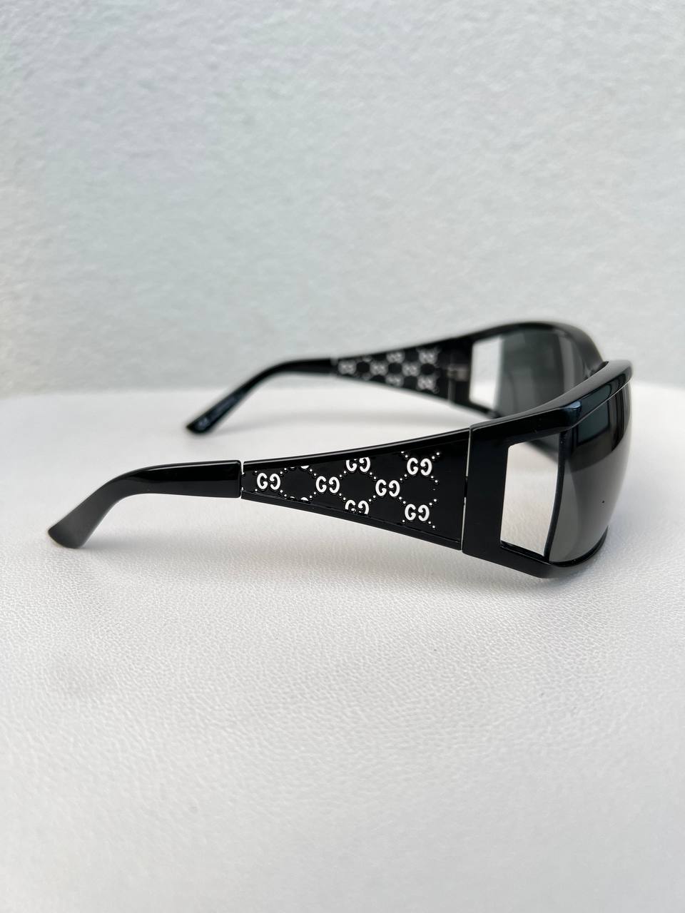 Vintage Gucci Sunglasses Monogram GG 2998