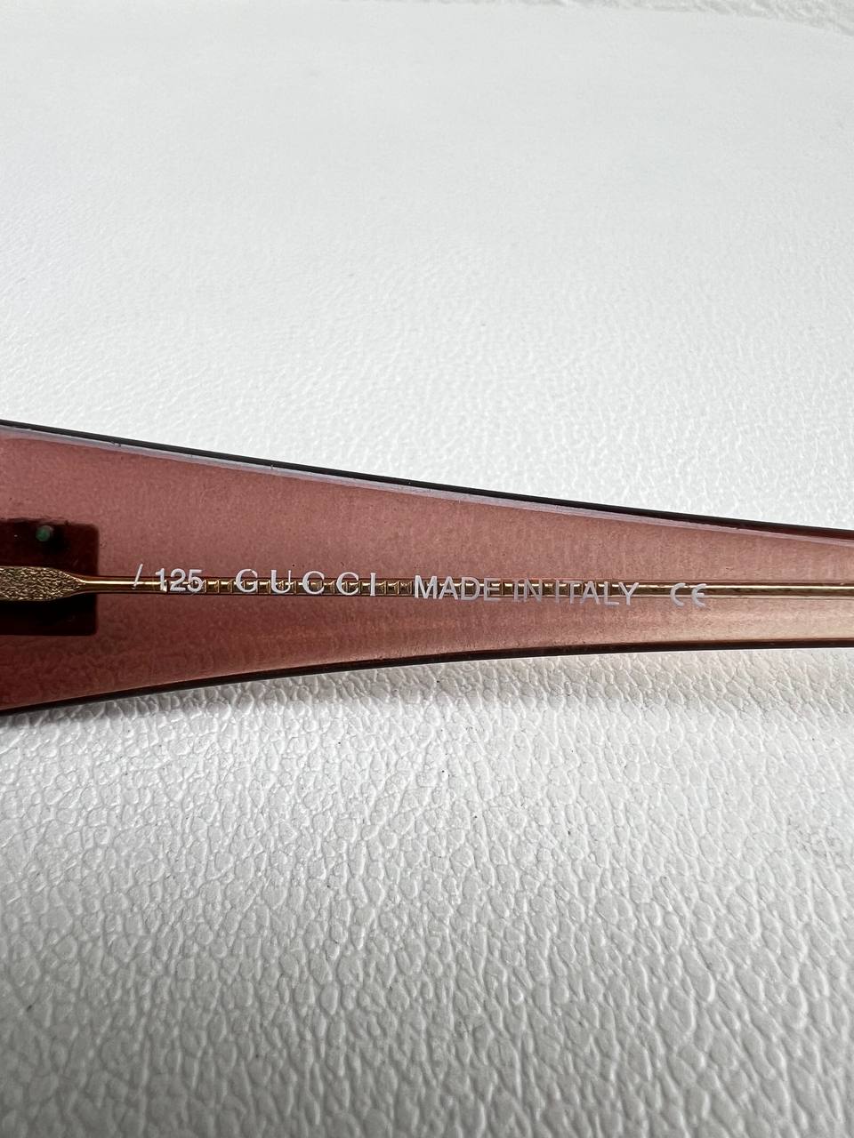 Vintage Gucci Sunglasses Oval Moda Pink Gradient