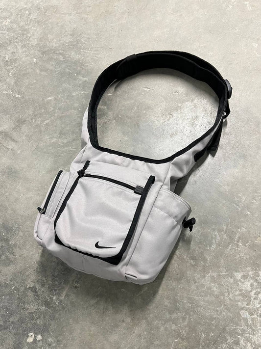 00s Vintage Nike Shoulder Bag