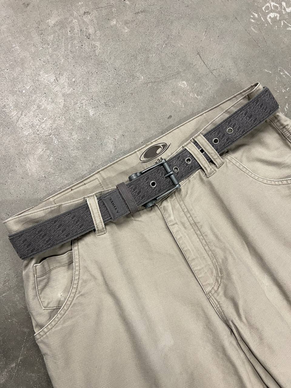 2006 Vintage Oakley Repeat Stretch Belt
