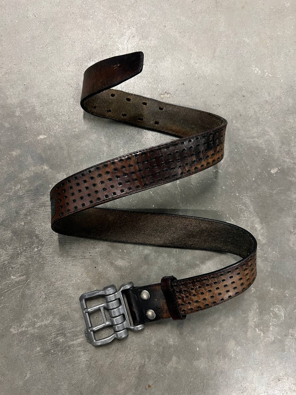 00s Vintage Oakley Leather Belt