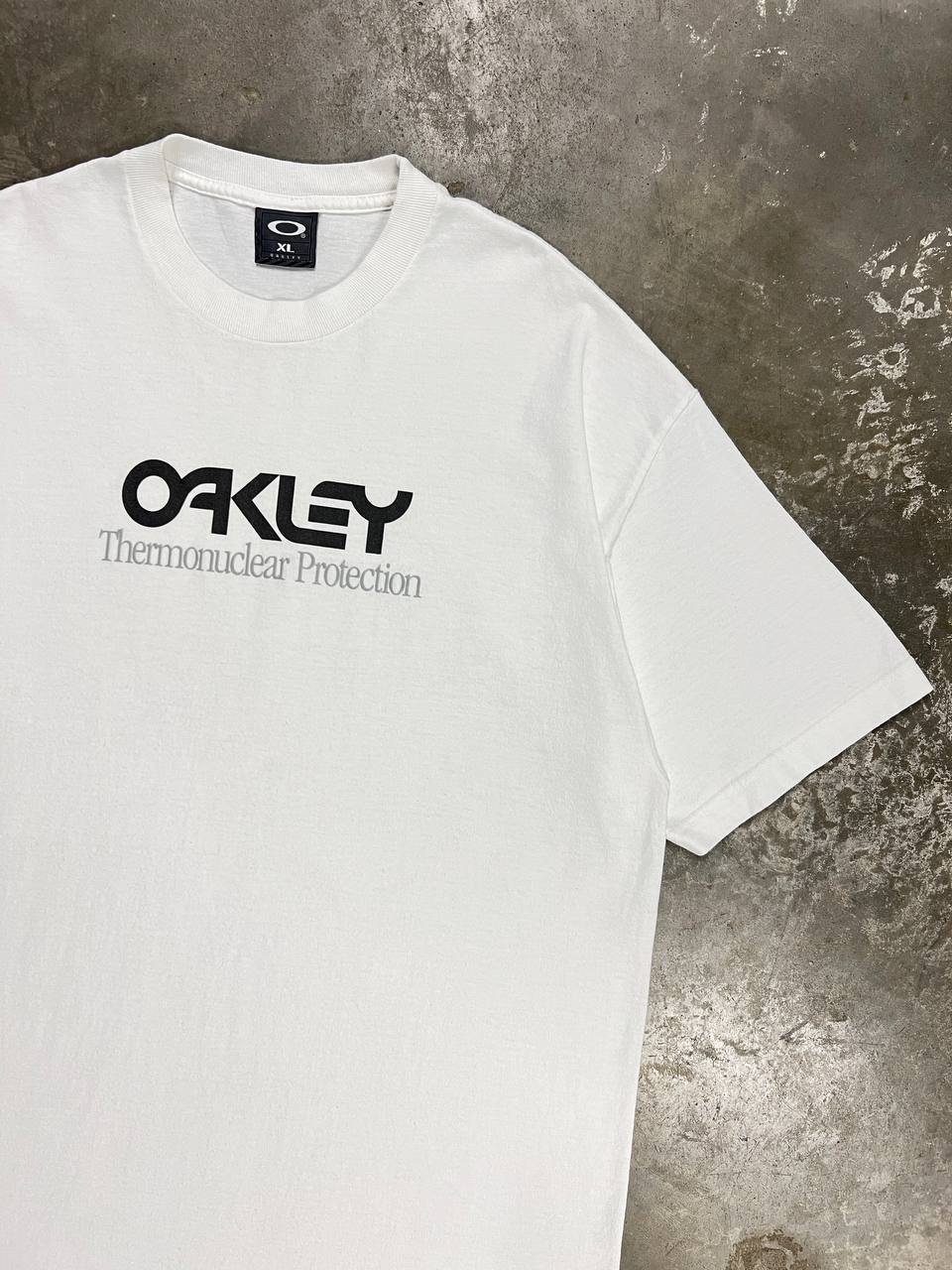 00s Vintage Oakley Thermonuclear Protection T-Shirt