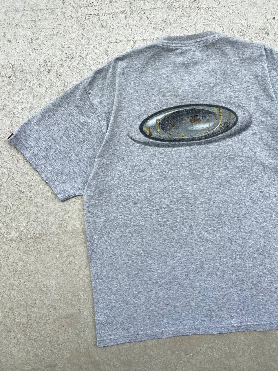 00s Vintage Oakley T-Shirt