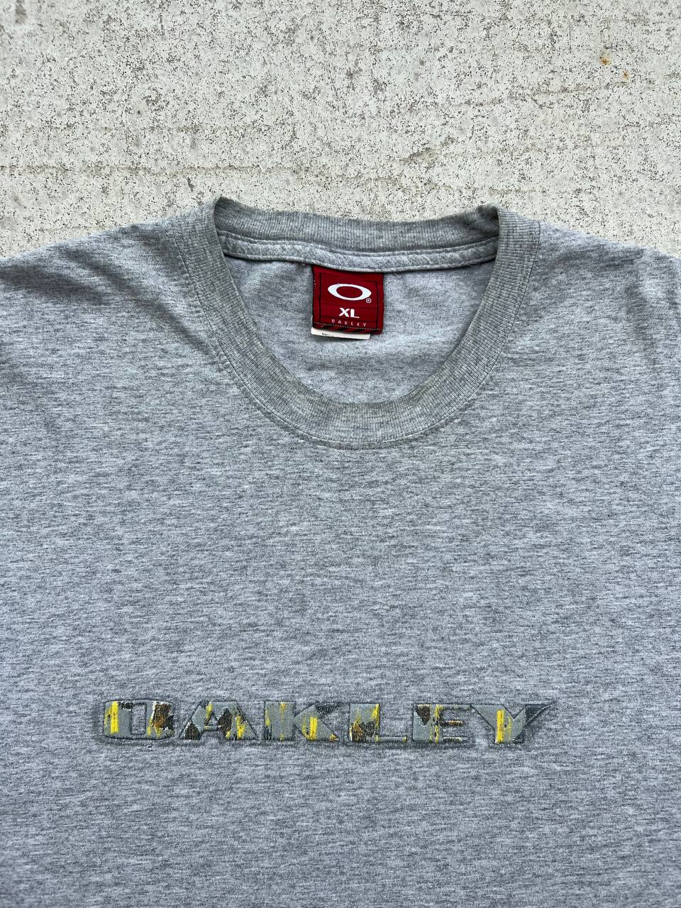 00s Vintage Oakley T-Shirt