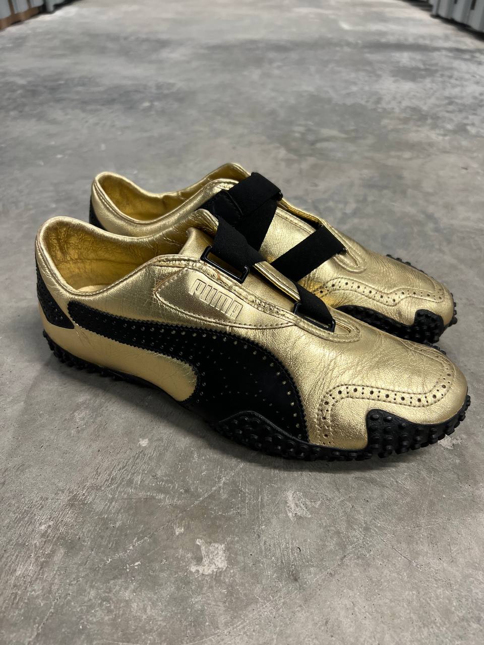 2000s Vintage Puma Mostro Gold Brogue