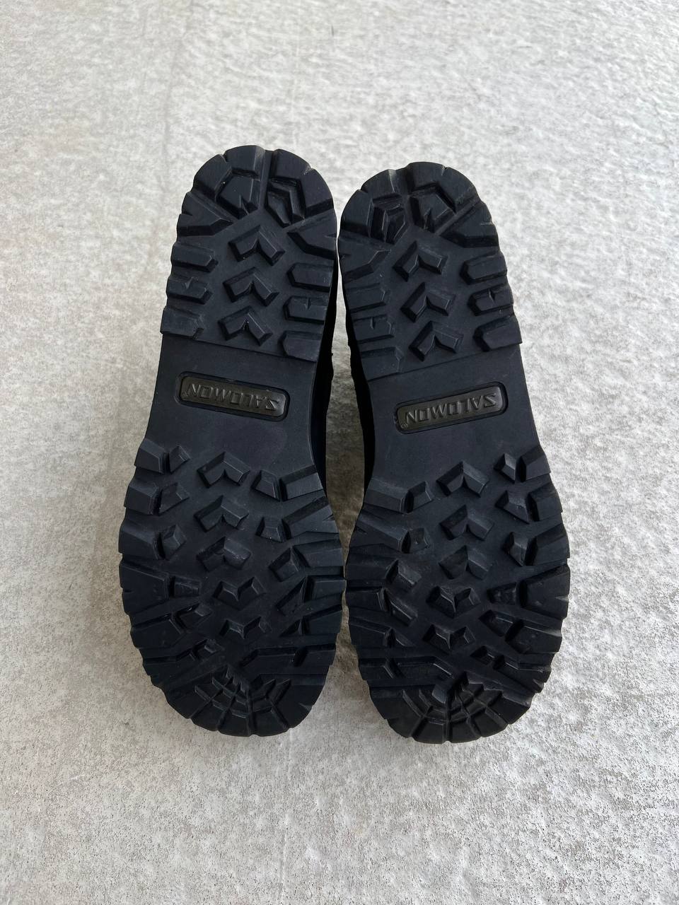 Archive Salomon Adventure 8 Hiking Boots
