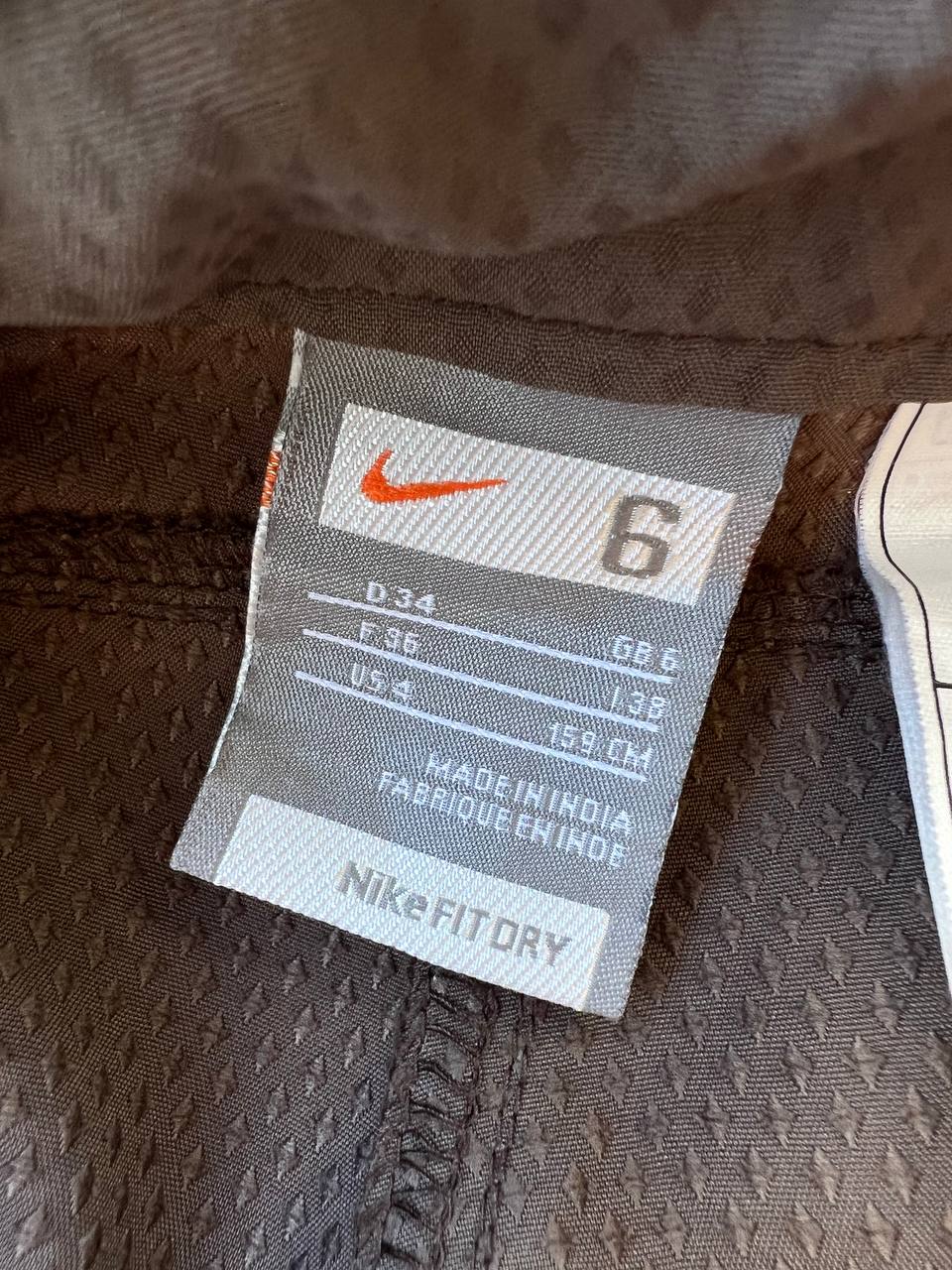 2007 Vintage Women's Nike Cargo Pants Bootcut