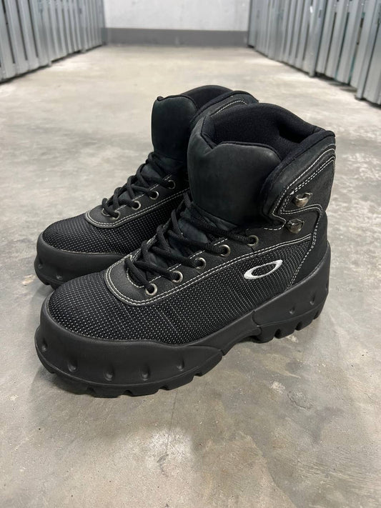 2000 Vintage Oakley Pit Boot Shoes