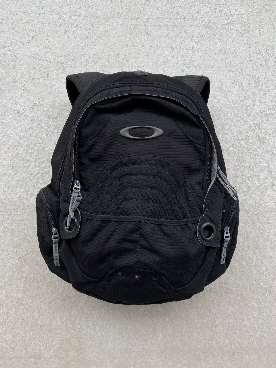 00s Vintage Oakley Backpack