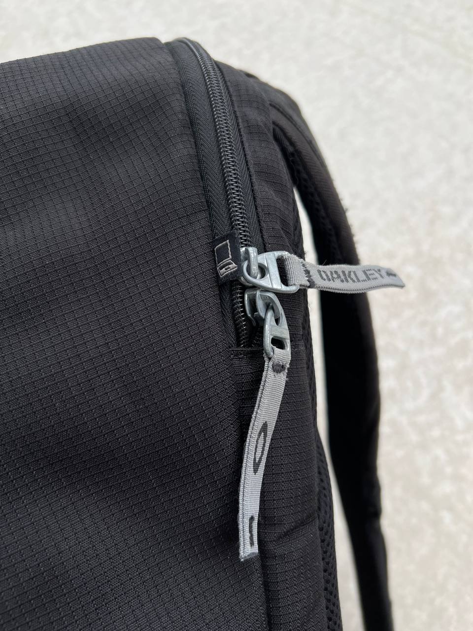00s Vintage Oakley Backpack