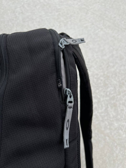 00s Vintage Oakley Backpack